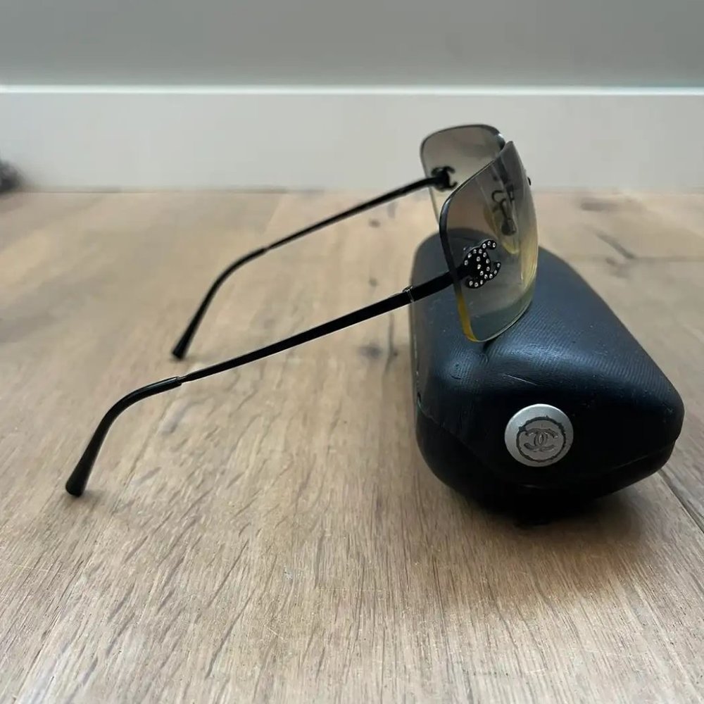 💯Auth Chanel 4017-D Rimless Swarovski double C Gradient Sunglasses BEAUTIFUL! - Picture 8 of 13